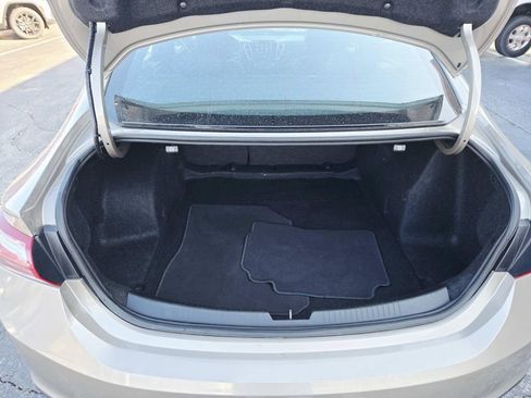 Used 2022 Chevrolet Malibu LT image 14