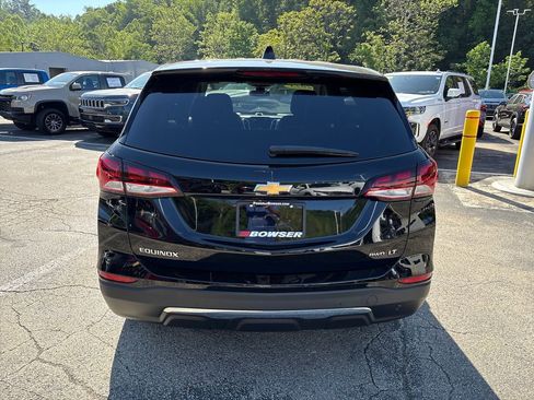 Certified 2023 Chevrolet Equinox LT AWD/4WD image 10