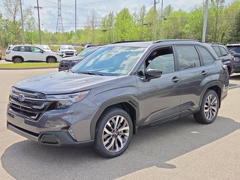 New 2026 Subaru Forester Touring image 5