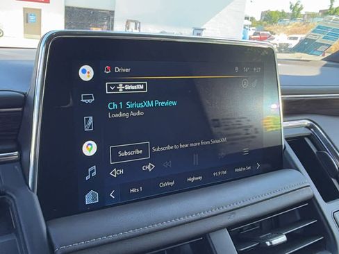 Used 2022 Chevrolet Tahoe Z71 w/ Luxury Package AWD/4WD image 15