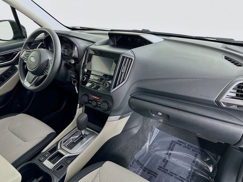 Used 2023 Subaru Forester image 32