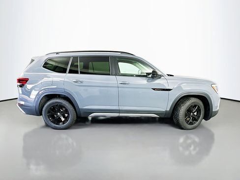 New 2026 Volkswagen Atlas Peak Edition AWD/4WD image 8