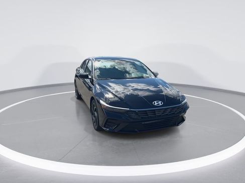 New 2026 Hyundai Elantra Sport FWD image 2