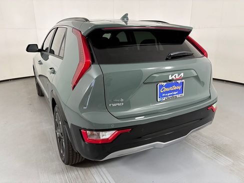 New 2026 Kia Niro Wind FWD image 6