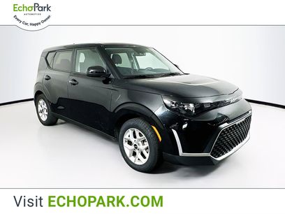 Used 2024 Kia Soul LX w/ Option Group 015