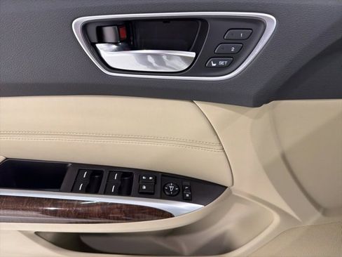 Certified 2020 Acura TLX w/ Technology Package image 11