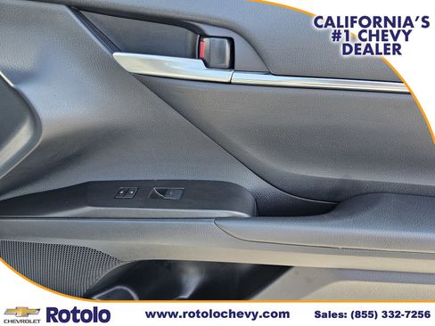 Used 2024 Toyota Camry SE FWD image 10
