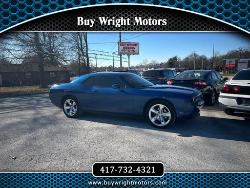 Used 2009 Dodge Challenger R/T image 1