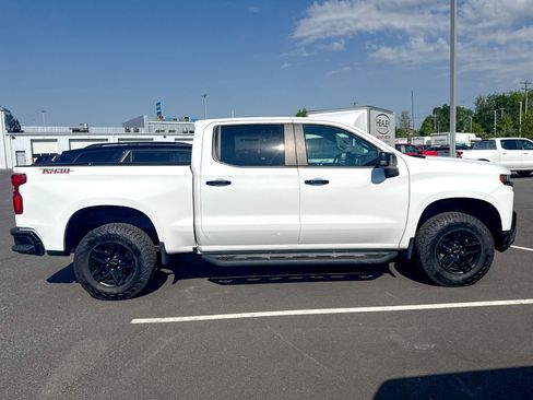 Used 2020 Chevrolet Silverado 1500 LT Trail Boss AWD/4WD image 7