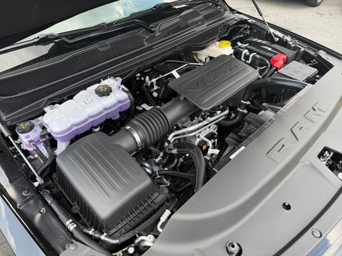 New 2026 RAM 1500 Express AWD/4WD image 20
