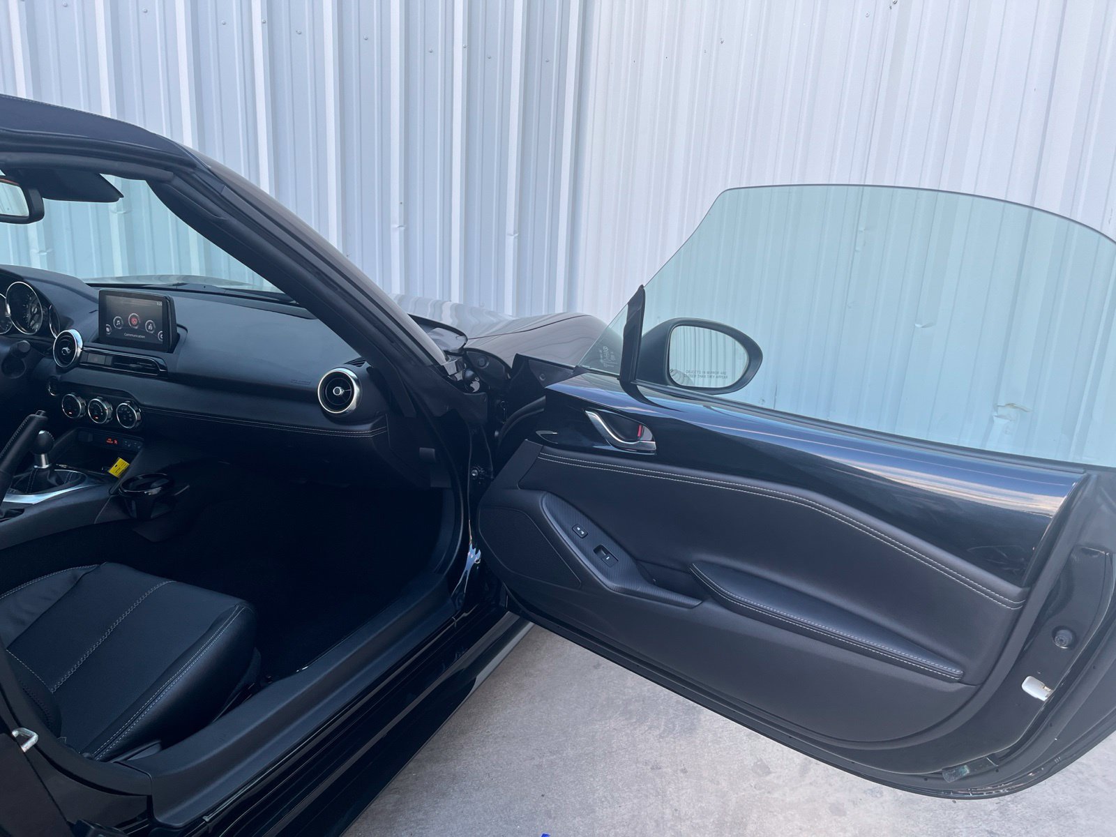Used 2023 MAZDA MX-5 Miata Grand Touring RWD image 12