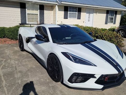 Used 2023 Chevrolet Corvette Stingray Coupe w/ Z51 Performance Package RWD image 2