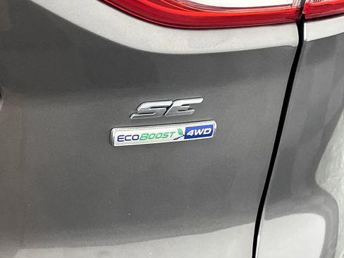 Used 2014 Ford Escape SE w/ Equipment Group 201A AWD/4WD image 29