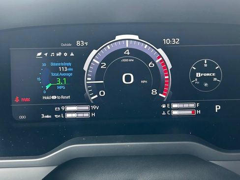 New 2026 Toyota Tundra Limited AWD/4WD image 29