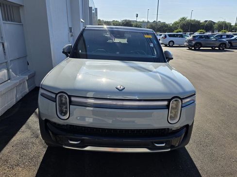 Used 2025 Rivian R1S Adventure AWD/4WD image 2