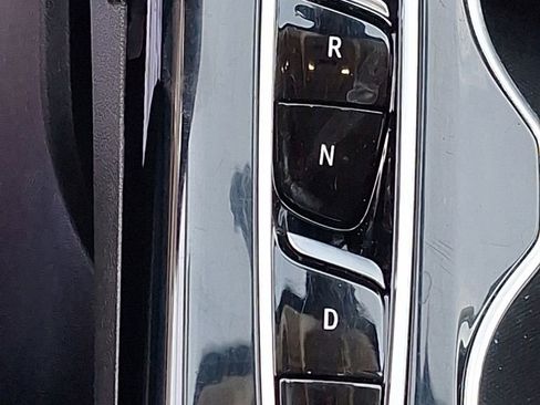 Used 2023 Buick Envision Preferred image 40