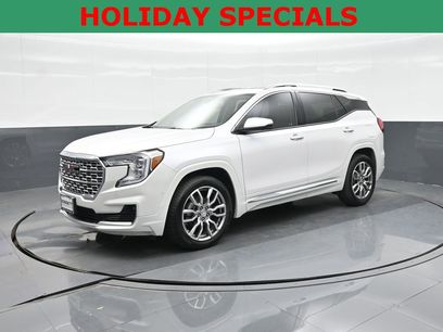 Used 2022 GMC Terrain Denali w/ Denali Premium Package