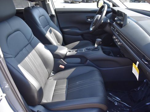 New 2026 Honda HR-V EX-L image 14