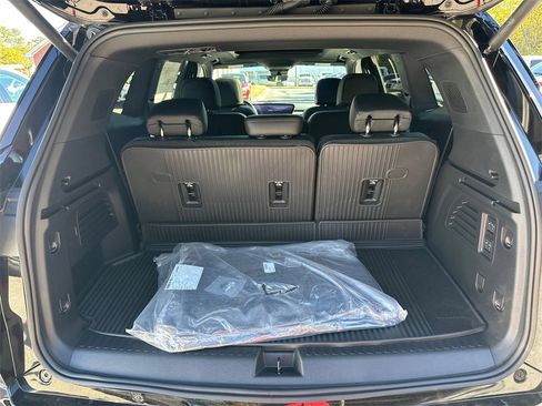 New 2026 Buick Enclave Avenir w/ Super Cruise Package image 19