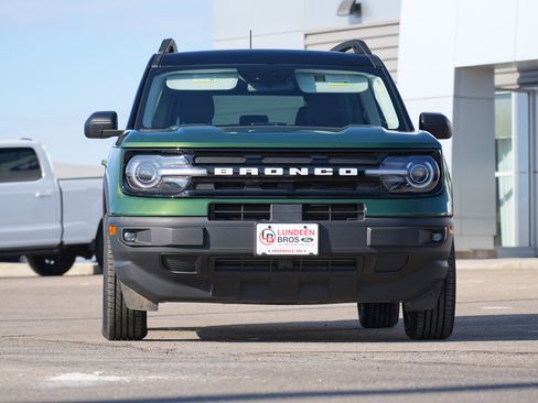 Used 2023 Ford Bronco Sport Outer Banks w/ Tech Package image 9