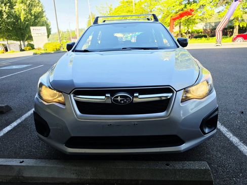 Used 2013 Subaru Impreza 2.0i AWD/4WD image 8