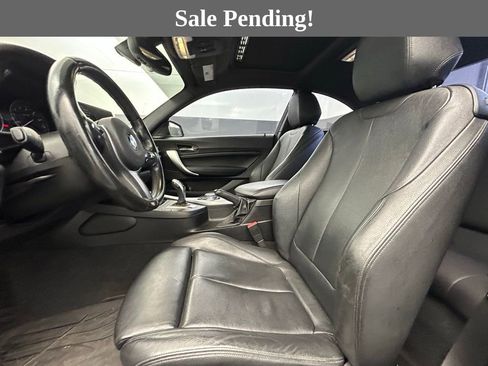 Used 2016 BMW M235i Coupe image 9