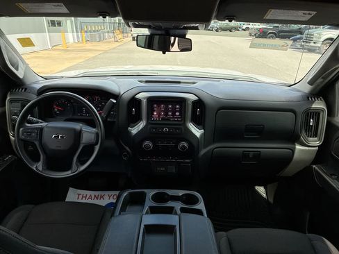 Used 2024 Chevrolet Silverado 1500 Custom image 19