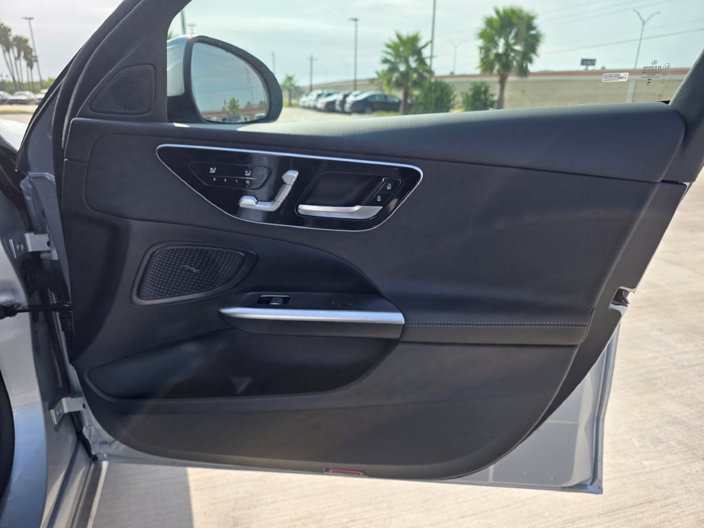 New 2026 Mercedes-Benz E 450 4MATIC Sedan image 16