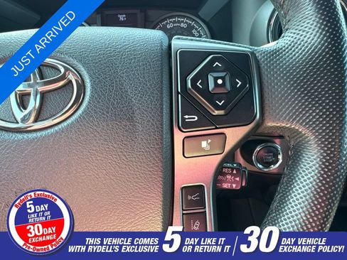 Used 2020 Toyota Tacoma TRD Sport w/ TRD Premium Sport Package AWD/4WD image 13