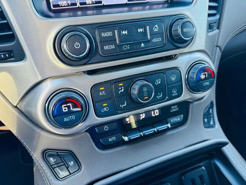 Used 2019 GMC Yukon Denali w/ Denali Ultimate Package image 26