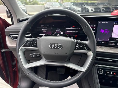 Certified 2025 Audi Q5 Premium Plus w/ Premium Plus AWD/4WD image 21