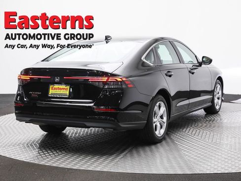 Used 2025 Honda Accord LX image 5