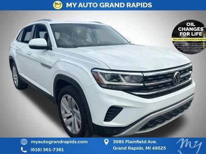 Used 2020 Volkswagen Atlas Cross Sport SE