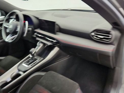 Used 2024 Dodge Hornet R/T w/ Track Pack image 24