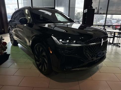 New 2026 Lincoln Nautilus Black Label w/ Jet Appearance Package image 3