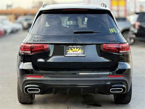 Used 2022 Mercedes-Benz GLB 250 4MATIC image 6