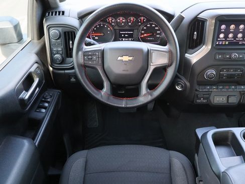 Certified 2025 Chevrolet Silverado 2500 Custom w/ Custom Value Package AWD/4WD image 23