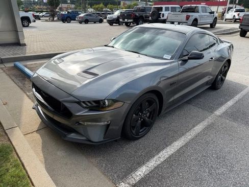Used 2022 Ford Mustang GT Premium w/ Black Accent Package RWD image 2
