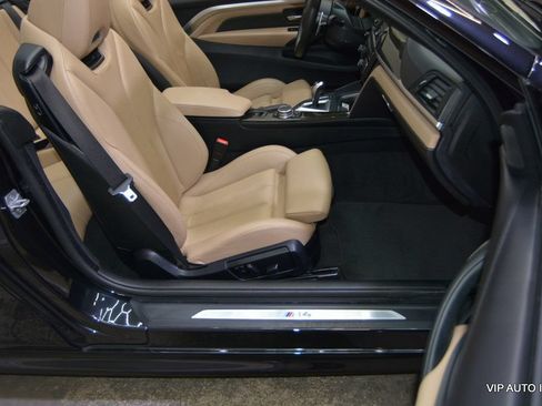 Used 2015 BMW M4 Convertible RWD image 24
