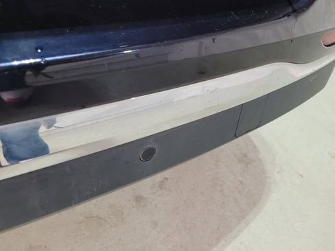 Used 2021 Chevrolet Equinox LT w/ LPO, Floor Liner Package image 9