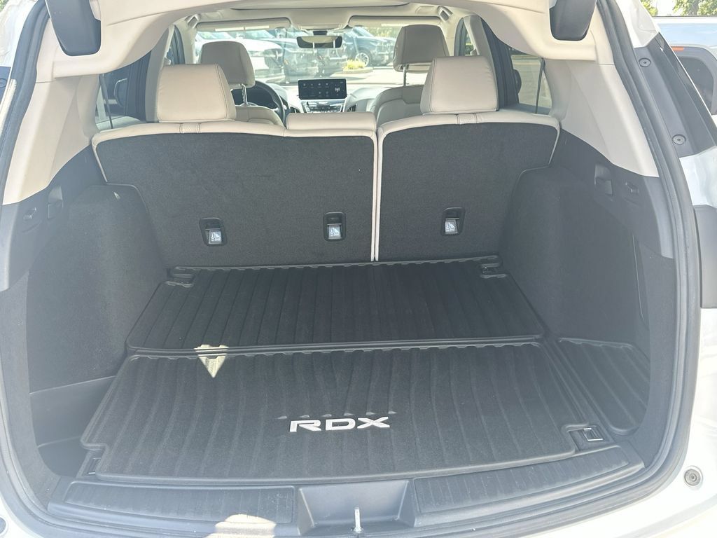 Used 2025 Acura RDX w/ Technology Package AWD/4WD image 16