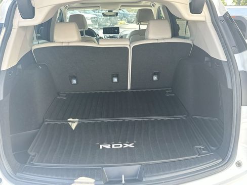 Used 2025 Acura RDX w/ Technology Package AWD/4WD image 16