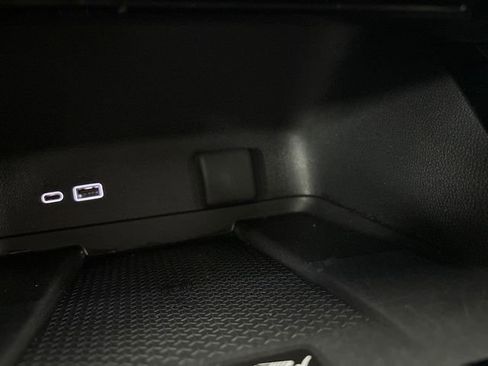 Used 2024 Chevrolet Traverse LT w/ Trailering Package image 62