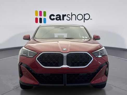 Used 2026 BMW X2 xDrive28i AWD/4WD image 8