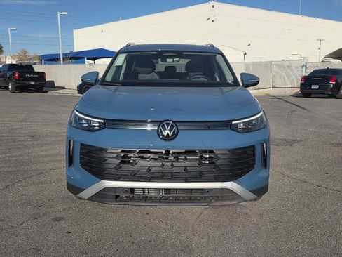 New 2026 Volkswagen Tiguan SE image 6