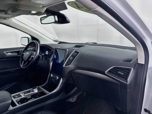 Certified 2024 Ford Edge SEL w/ Convenience Package AWD/4WD image 38