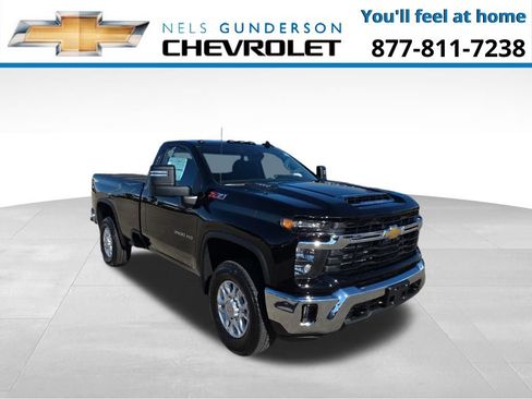 New 2026 Chevrolet Silverado 3500 LT image 1