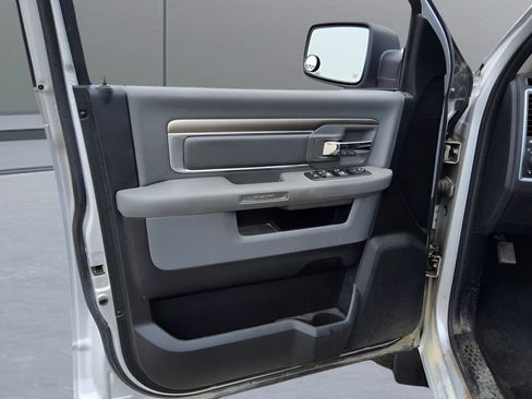 Used 2016 RAM 1500 Big Horn AWD/4WD image 15