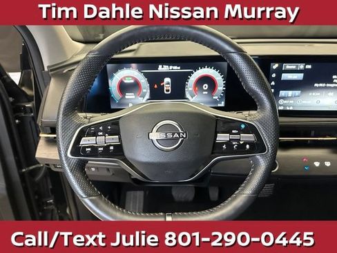 Used 2024 Nissan Ariya AWD image 25