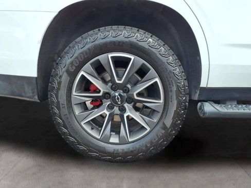 Used 2023 Chevrolet Tahoe Z71 w/ Off-Road Capability Package AWD/4WD image 19
